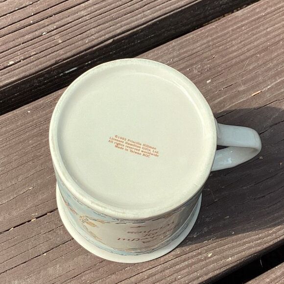 1992 Priscilla Hillman “A Basketful of Wishes” Mug – Hamilton Gifts - Picture 4 of 5